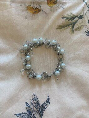 Light Blue Pearl and Clear Crystal Bracelet. 6 3/4" long. Costume Jewelry.